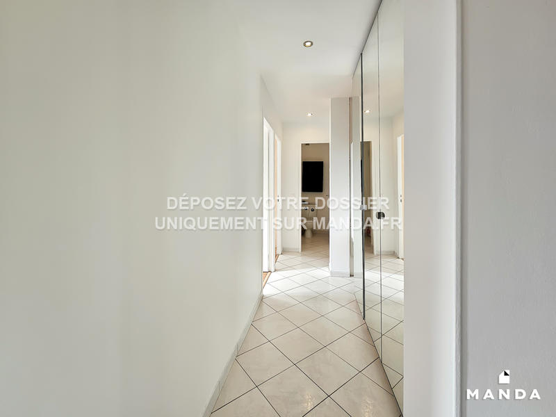 Appartement - 67 m² - 4 pièces