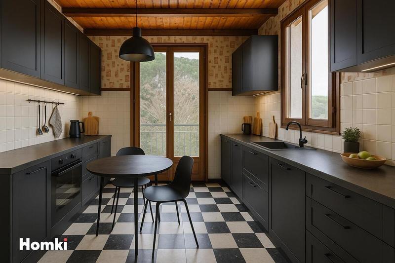 Maison - 185 m² - 8 pièces