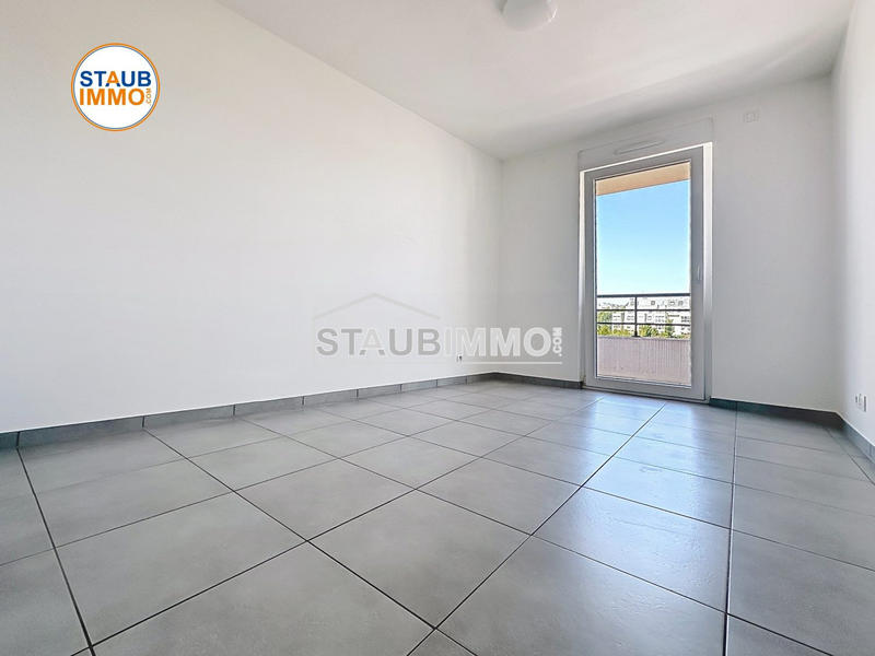 Appartement - 79 m² - 3 pièces