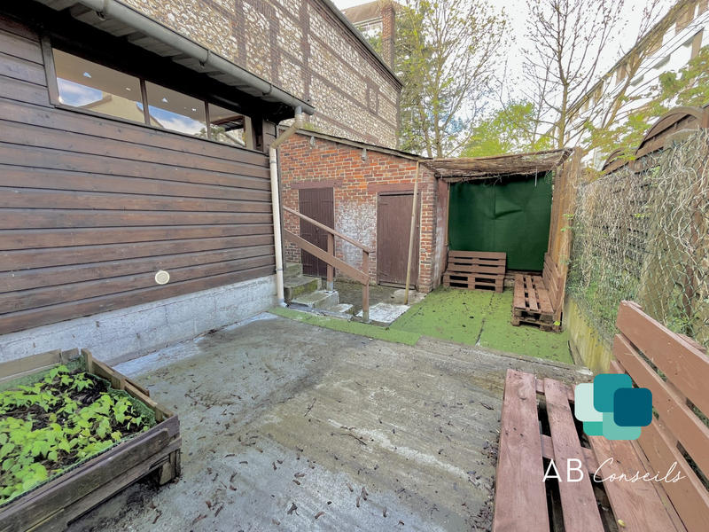 Maison - 75 m² - 5 pièces