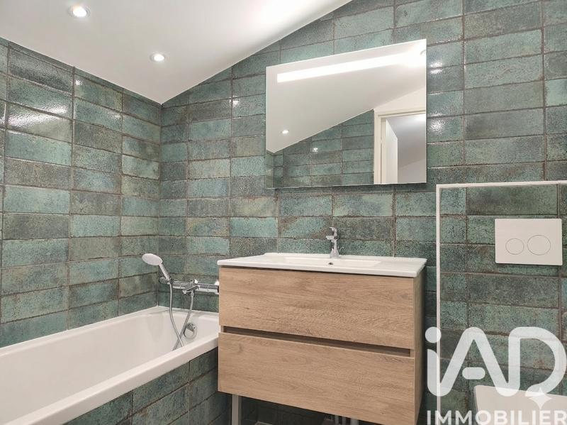 Duplex - 93 m² - 4 pièces