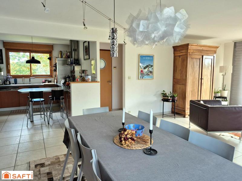 Maison - 172 m² - 7 pièces