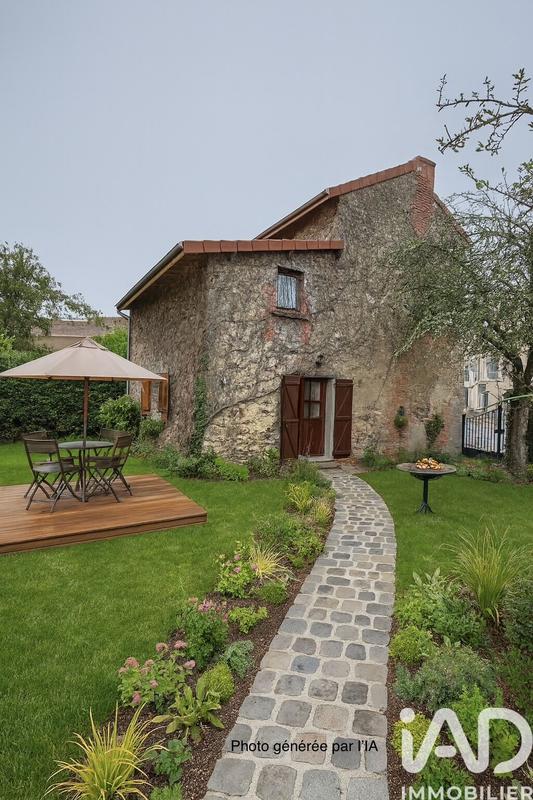 Maison - 94 m² - 3 pièces