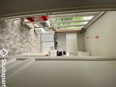 Chambre - 9 m² - 1 pièce