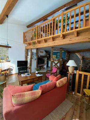 Maison - 90 m² - 4 pièces