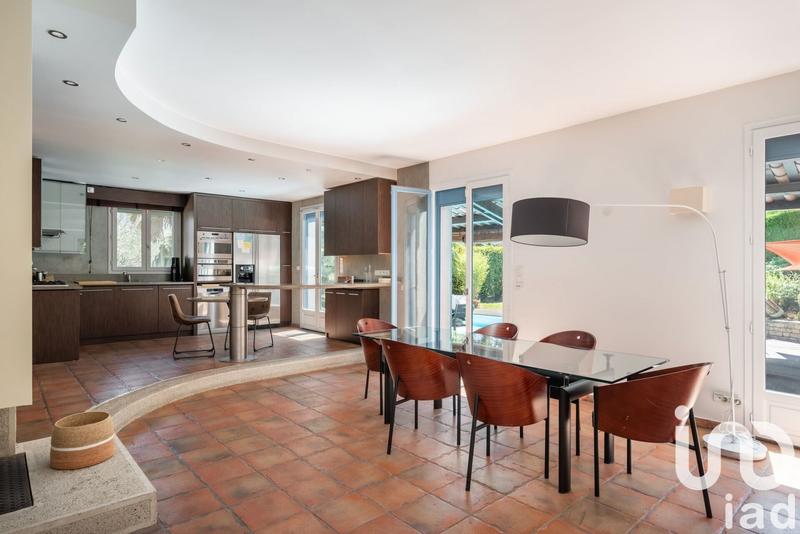 Maison - 152 m² - 6 pièces