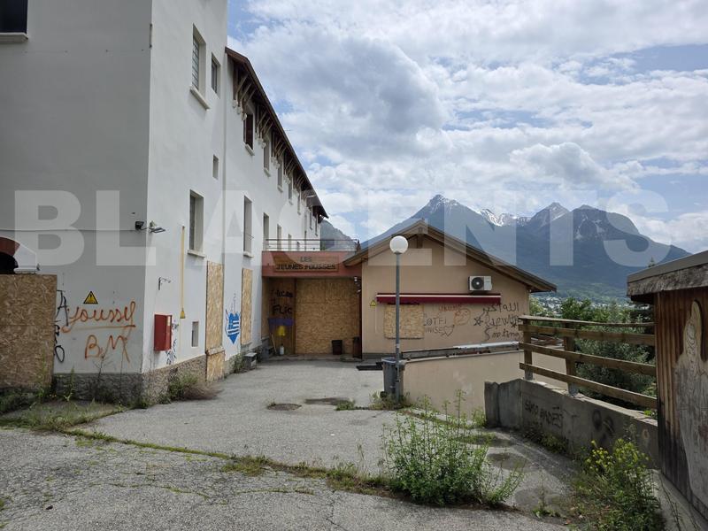 Immeuble - 1 300 m²