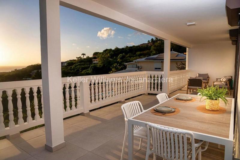 Appartement - 104 m² - 4 pièces