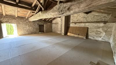 Maison - 197 m² - 7 pièces