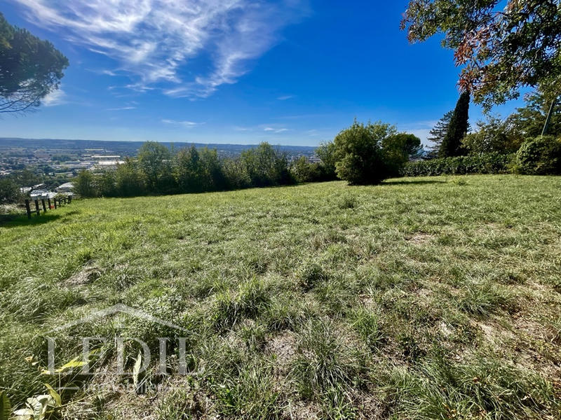 Terrain - 2 728 m²