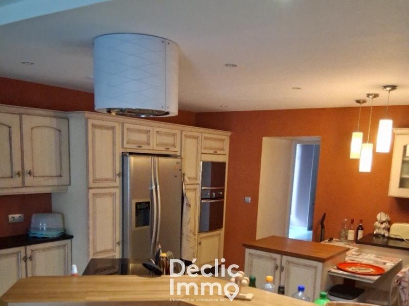 Longère - 280 m² - 11 pièces