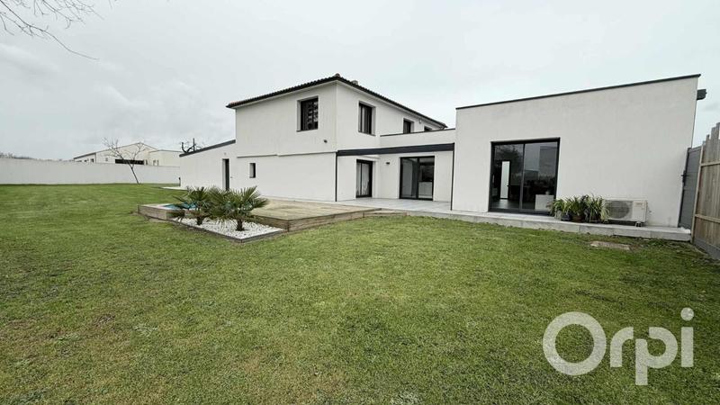 Maison de ville - 210 m² - 7 pièces