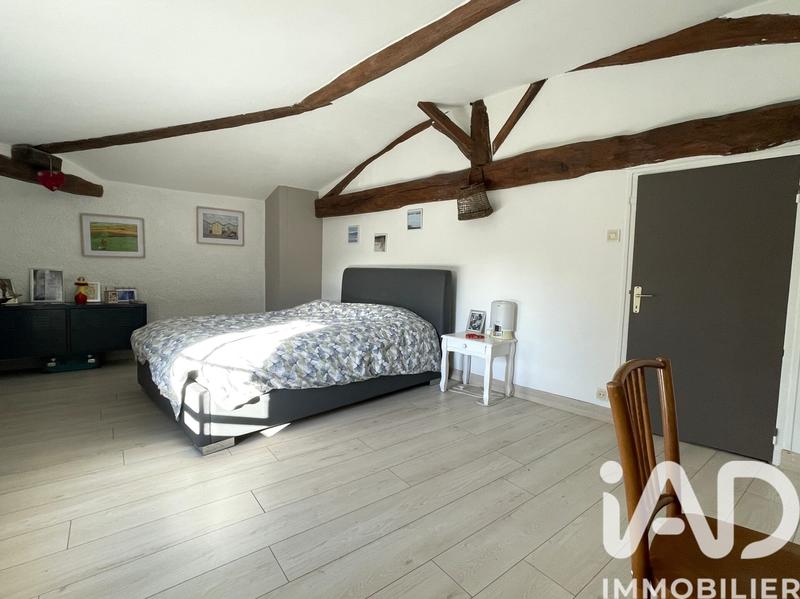 Maison - 185 m² - 6 pièces