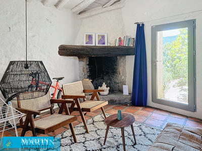 Mas - 104 m² - 4 pièces