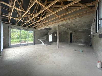 Maison - 140 m² - 4 pièces