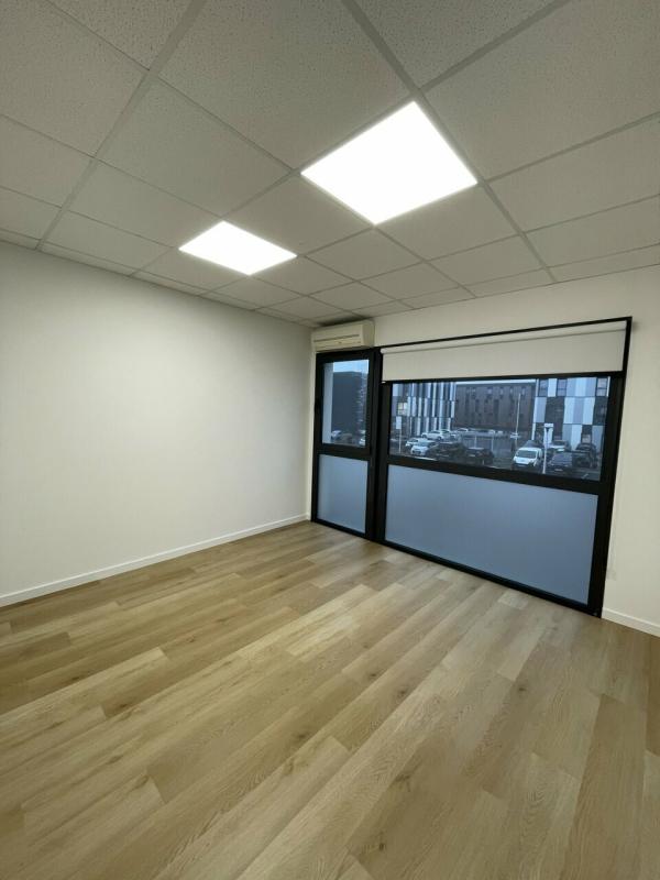 Bureau - 160 m²