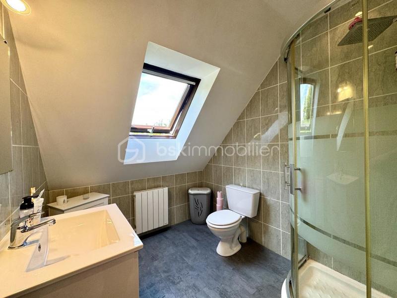 Maison - 177 m² - 6 pièces