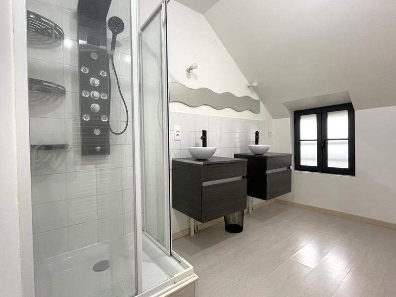 Maison - 168 m² - 5 pièces