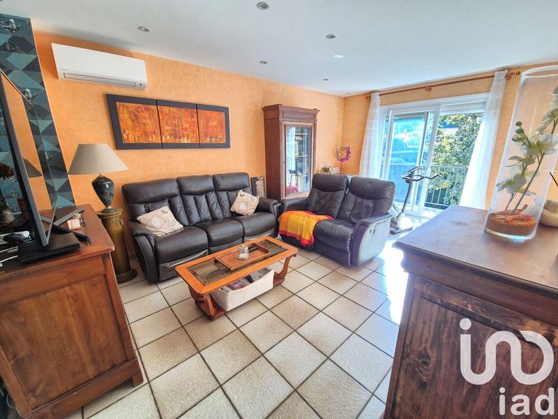 Maison - 111 m² - 4 pièces