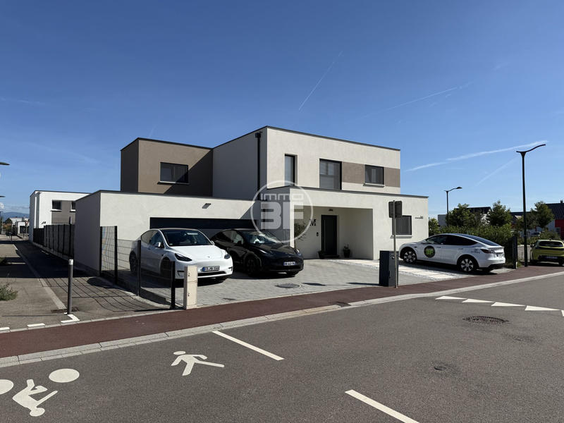 Maison - 187 m² - 5 pièces