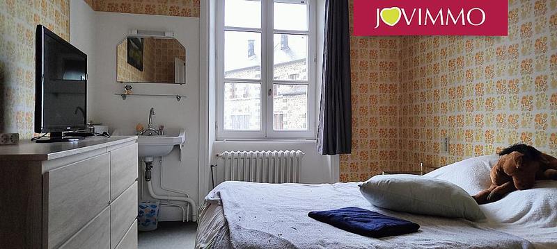 Maison - 262 m² - 12 pièces