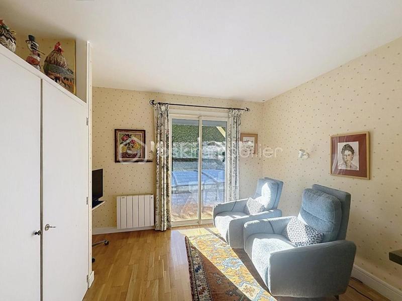 Villa - 217 m² - 8 pièces