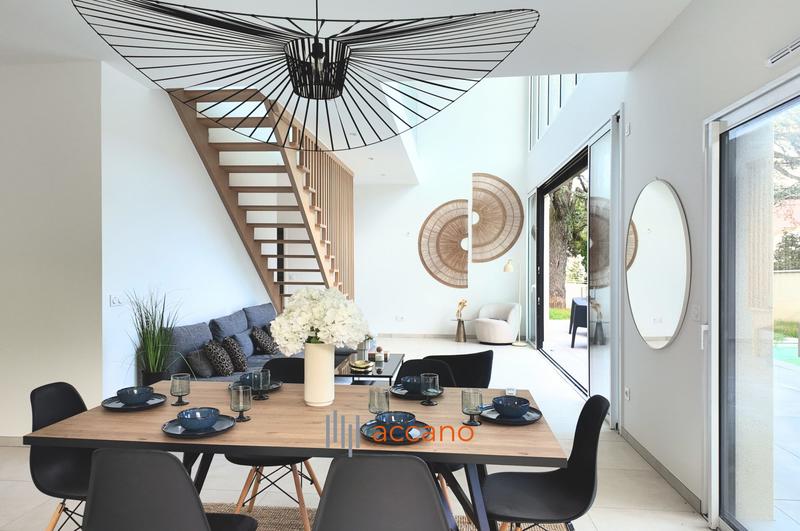 Villa - 166 m² - 6 pièces