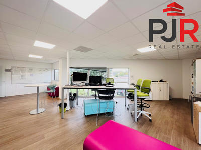 Bureau - 197 m²