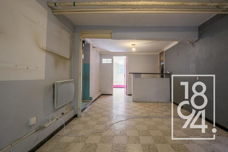 Maison - 181 m² - 6 pièces