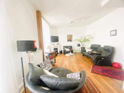 Maison - 146 m² - 7 pièces