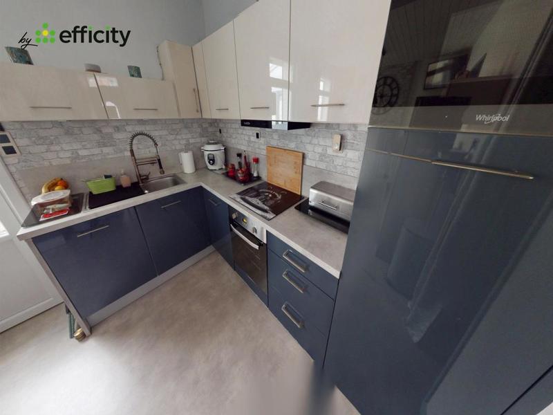 Maison - 98 m² - 5 pièces