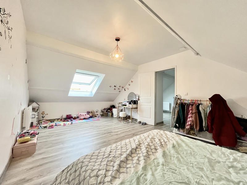 Maison - 125 m² - 7 pièces