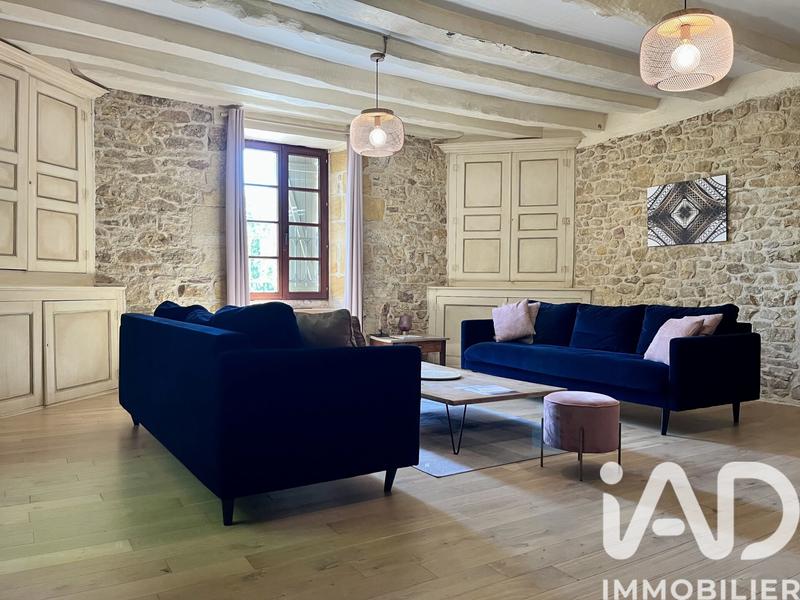 Maison - 224 m² - 8 pièces