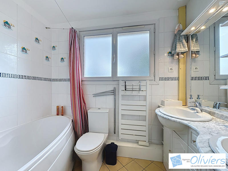 Maison - 131 m² - 7 pièces