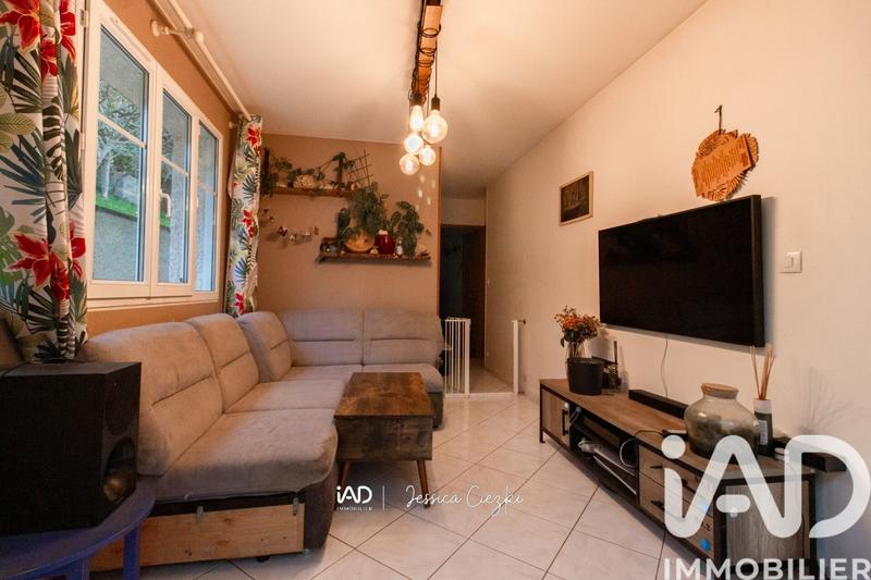 Maison - 85 m² - 5 pièces