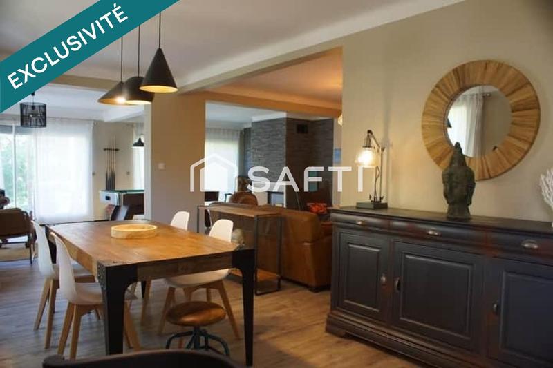 Maison - 293 m² - 8 pièces