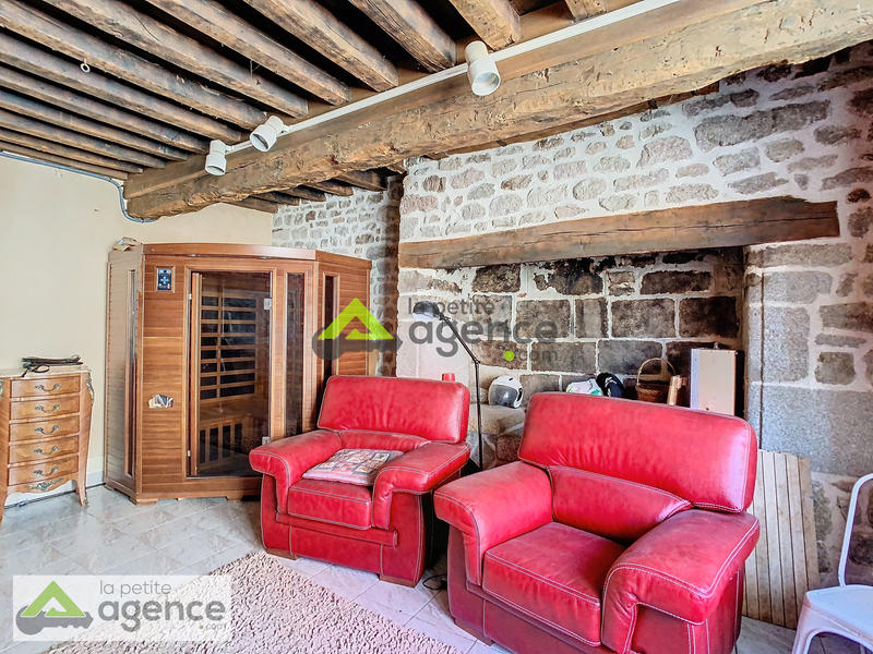 Maison - 185 m² - 8 pièces