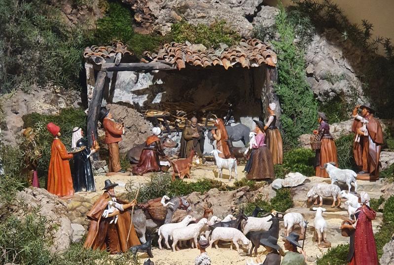 Les crèches à Arles