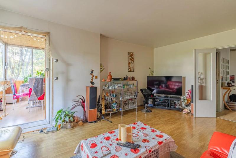 Appartement - 81 m² - 4 pièces