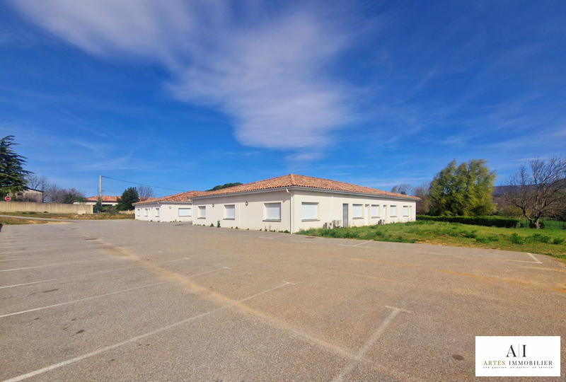 Local d'activités - 125 m² - 4 pièces