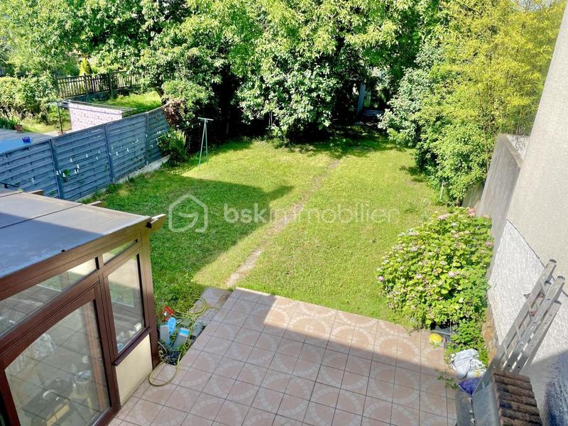 Maison - 136 m² - 7 pièces