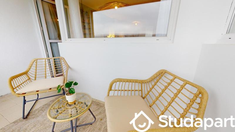 Chambre - 11 m² - 1 pièce