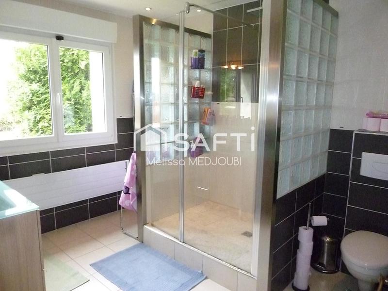 Maison - 166 m² - 5 pièces