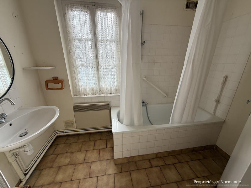 Maison ancienne - 117 m² - 6 pièces