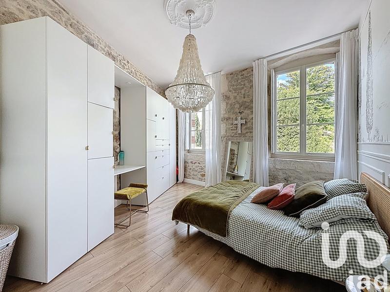 Maison - 272 m² - 7 pièces