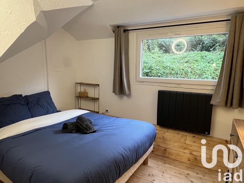 Maison - 440 m² - 12 pièces