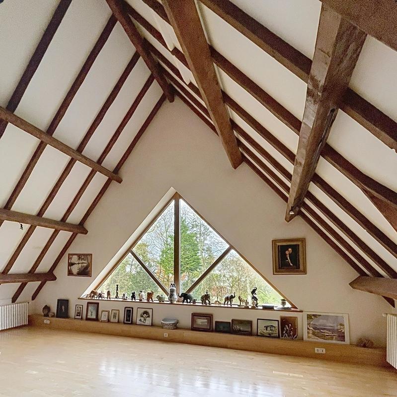 Maison - 297 m² - 9 pièces