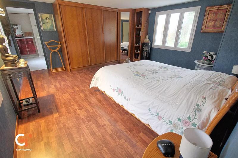 Maison - 189 m² - 6 pièces