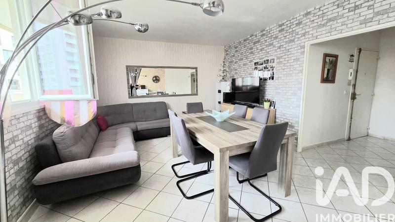 Appartement - 85 m² - 4 pièces