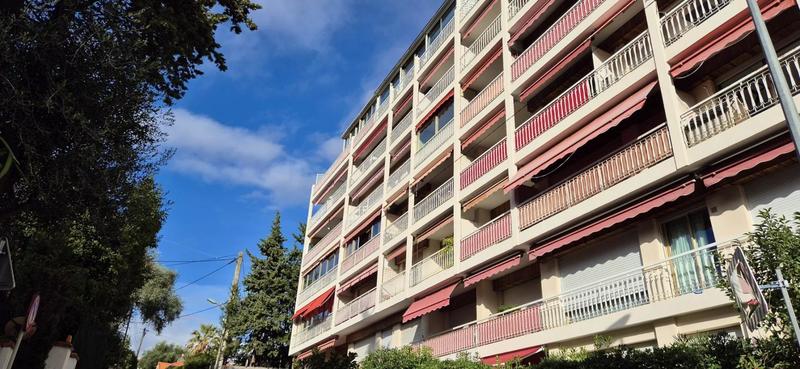 Appartement - 79 m² - 3 pièces